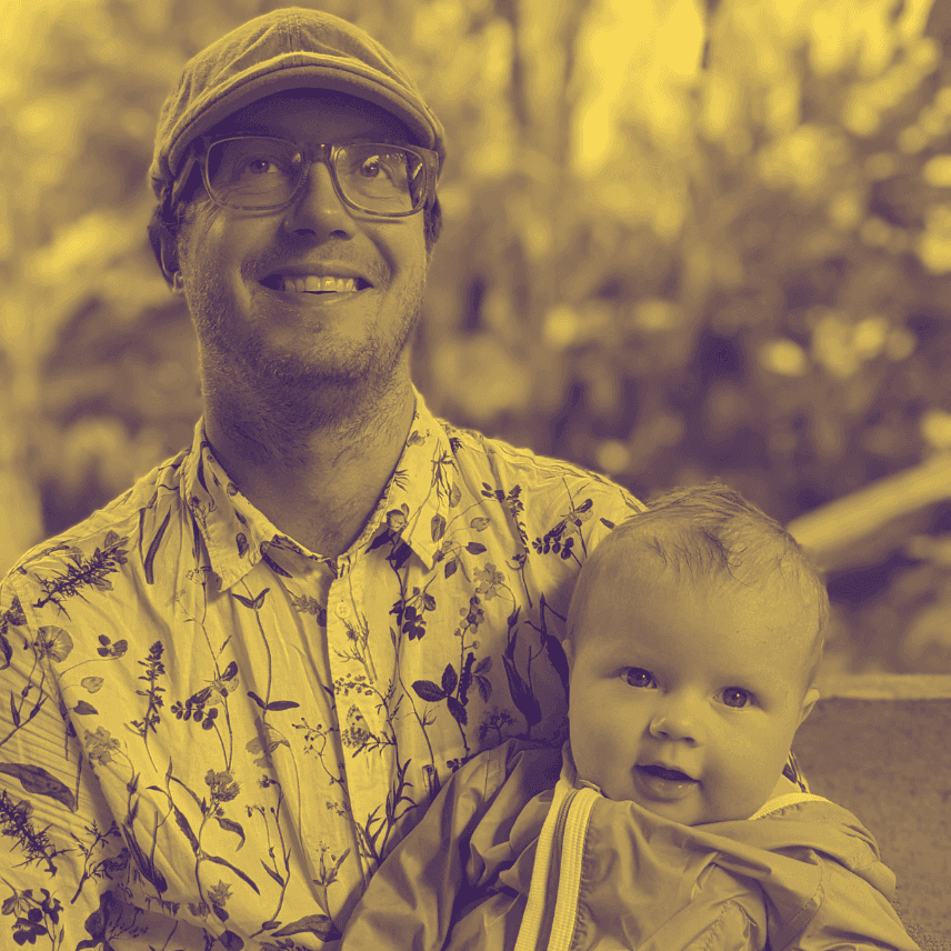 Fondateur de Papas Imparfaits avec l'un de ses fils lors d'un voyage au Costa Rica